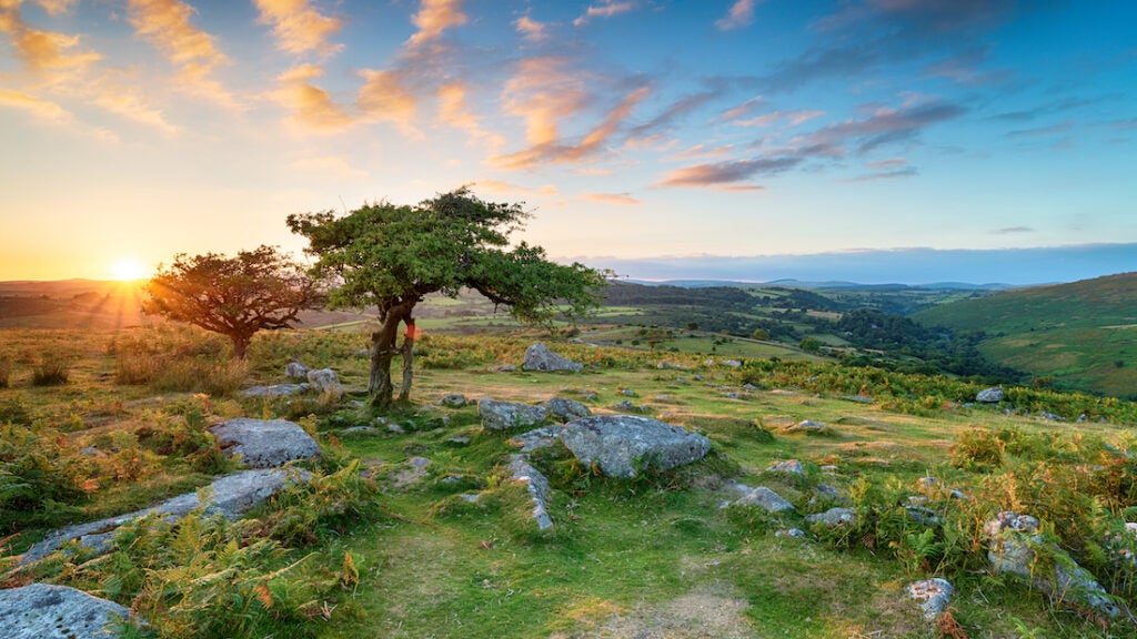 NextImg:Backpacking Without Landowner Permission Is Legal in England Again