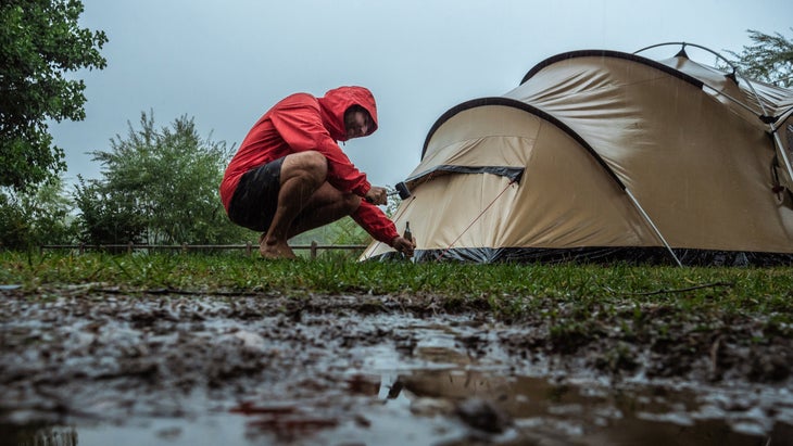 Setting up camp in the rain and keeping gear dry