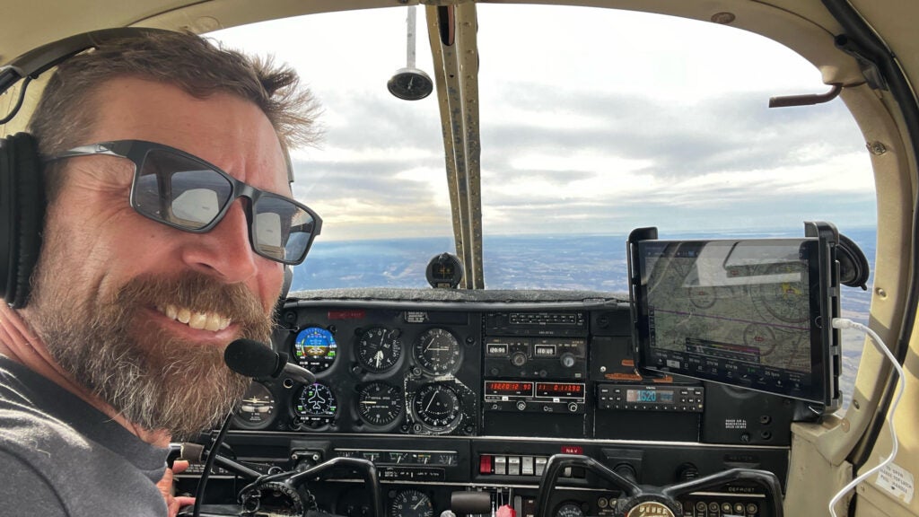 Meet the Trail Angel Pilot Who’s Flying Pacific Crest Trail Thru-Hikers Past the Snowy Sierra