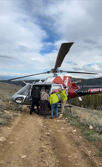 Out Alive: Ultra Runner's Trekking Pole Accident in Wind River Mountains