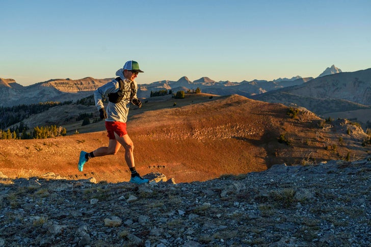Out Alive: Ultra Runner's Trekking Pole Accident in Wind River Mountains