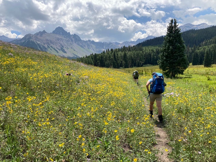 Week long hiking clearance trip