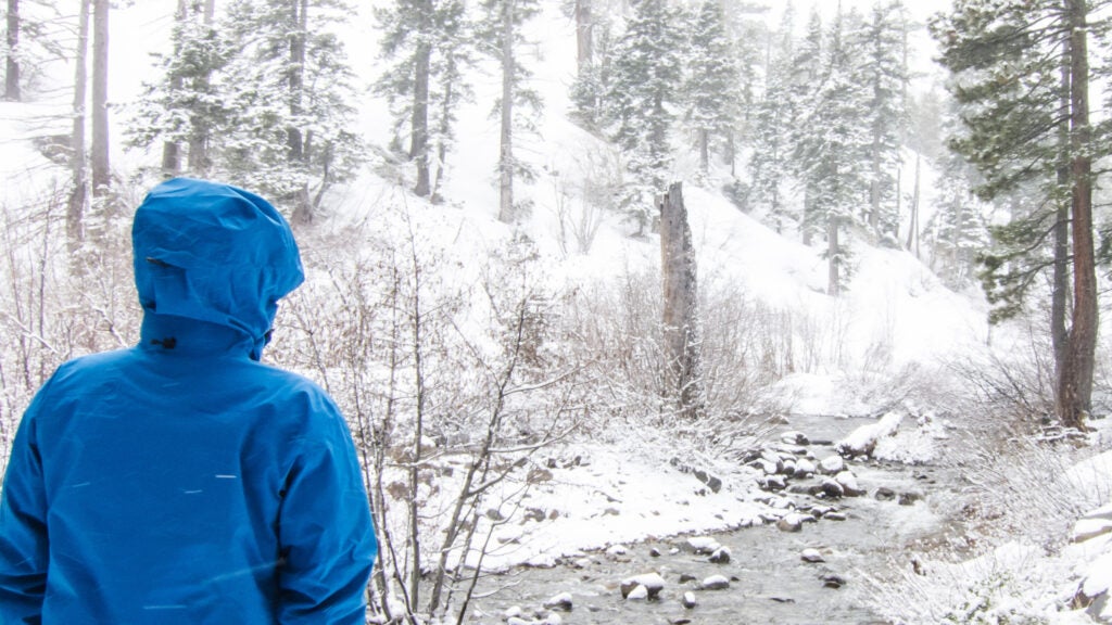NextImg:How to Survive in the Cold, According to an Expert