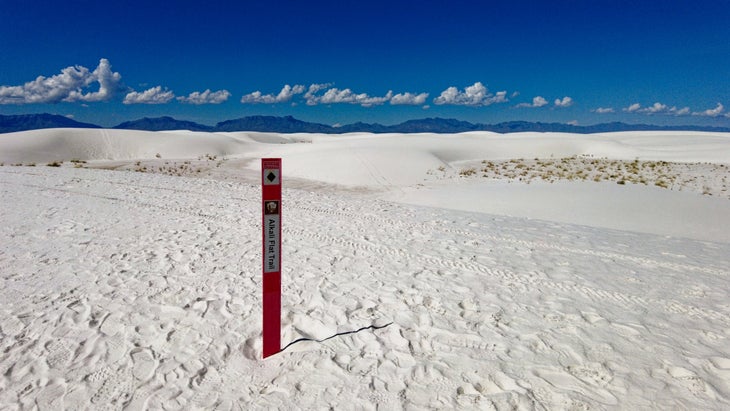 White Sands hiking marker