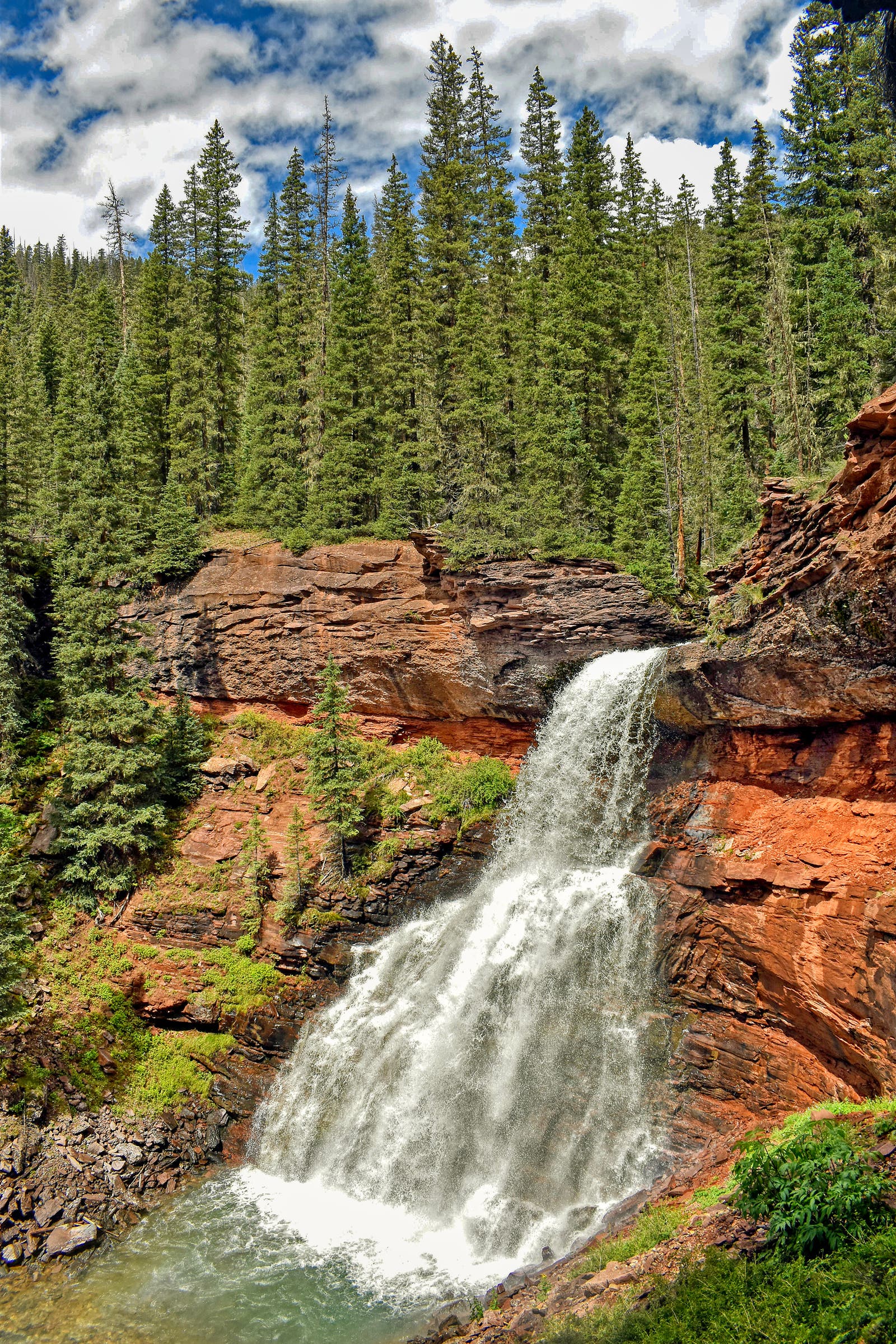Best Waterfall Hikes in Colorado