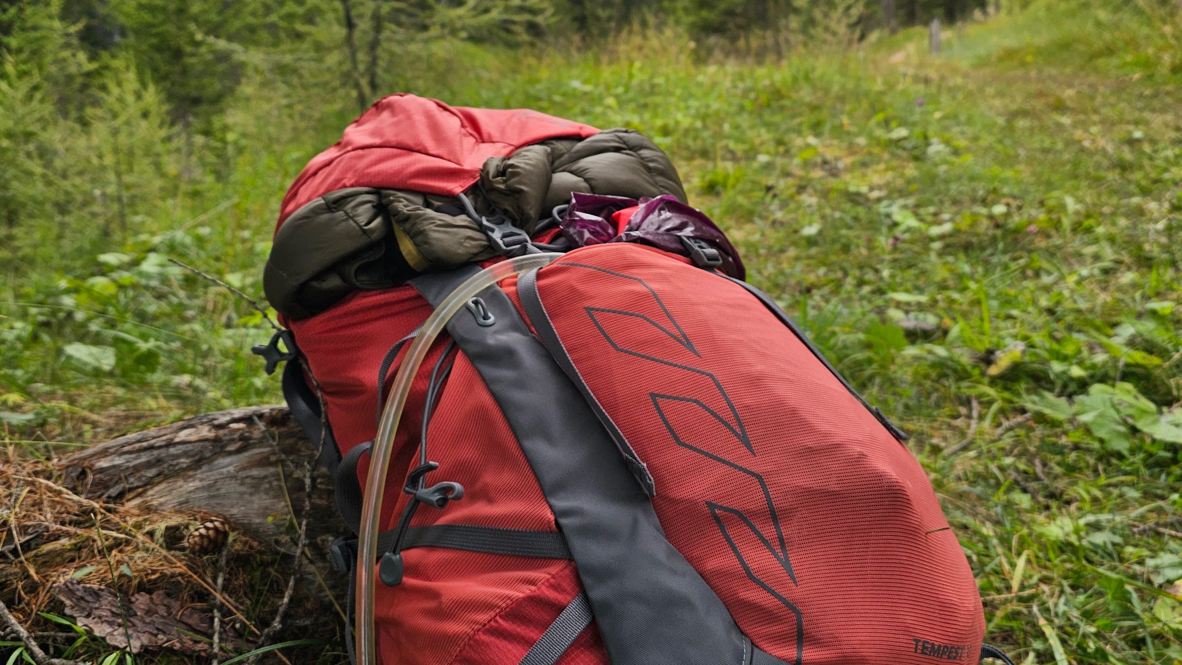 osprey 33 backpack Talon 33L Men's Hiking with Hipbelt, Stealth Black, S/M : Sports & Outdoors zippered fabric hipbelt pockets are perfect for snacks Osprey - Talon 33 eclipse