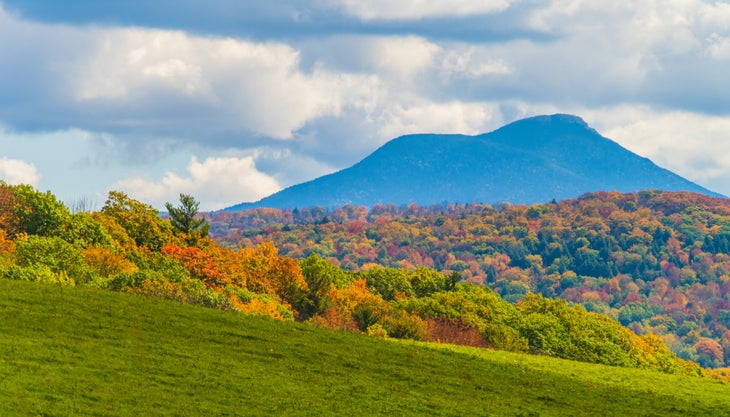 Camels Hump Mountain in fall foliage season vermont best hikes