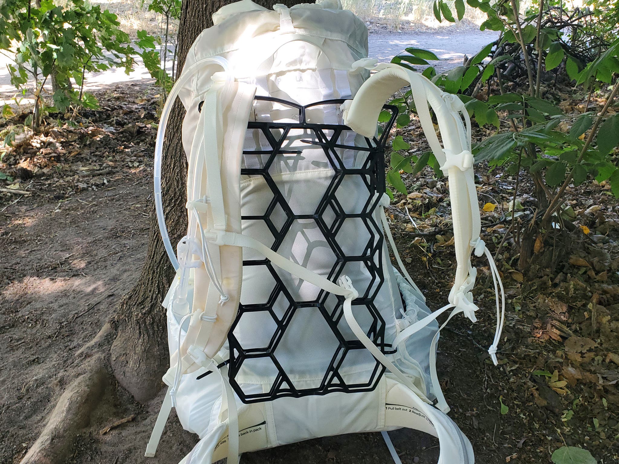 Can This Plastic Frame Fix Sweaty Ultralight Packs?