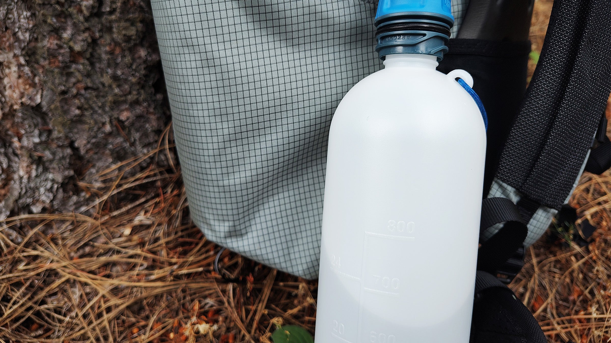 This CNOC Water Bottle Is the Year's Hottest Ultralight Upgrade