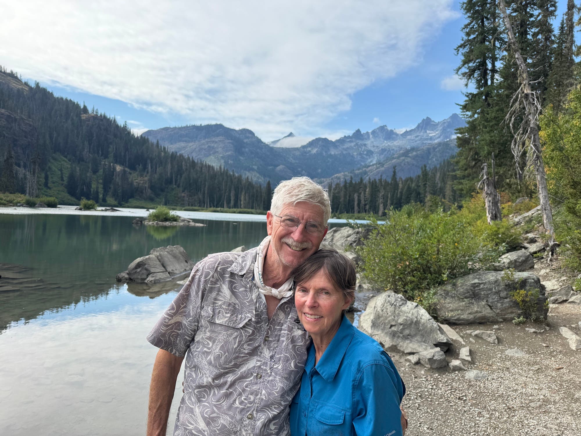 Barney and Sandy Mann at Pete's Lake passtopass