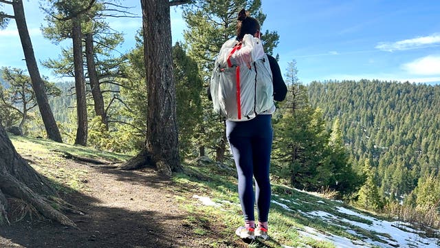 Mountain Hardwear’s New Graflyte Pack Costs Nearly $600. Is It Worth The Price?