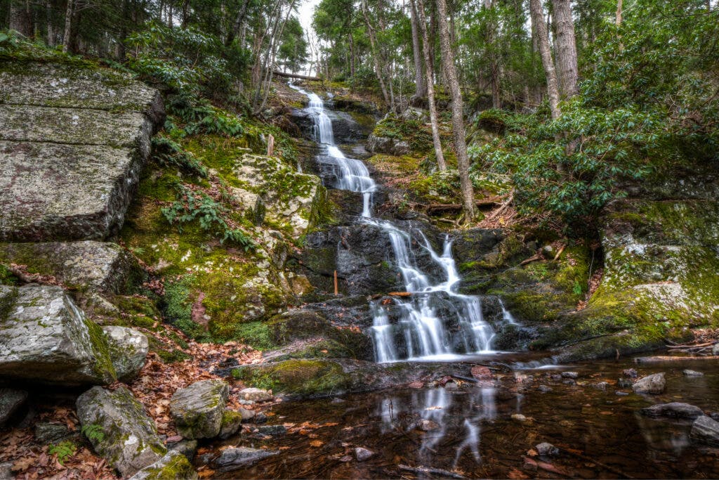 buttermilk falls waterfall in New Jersey