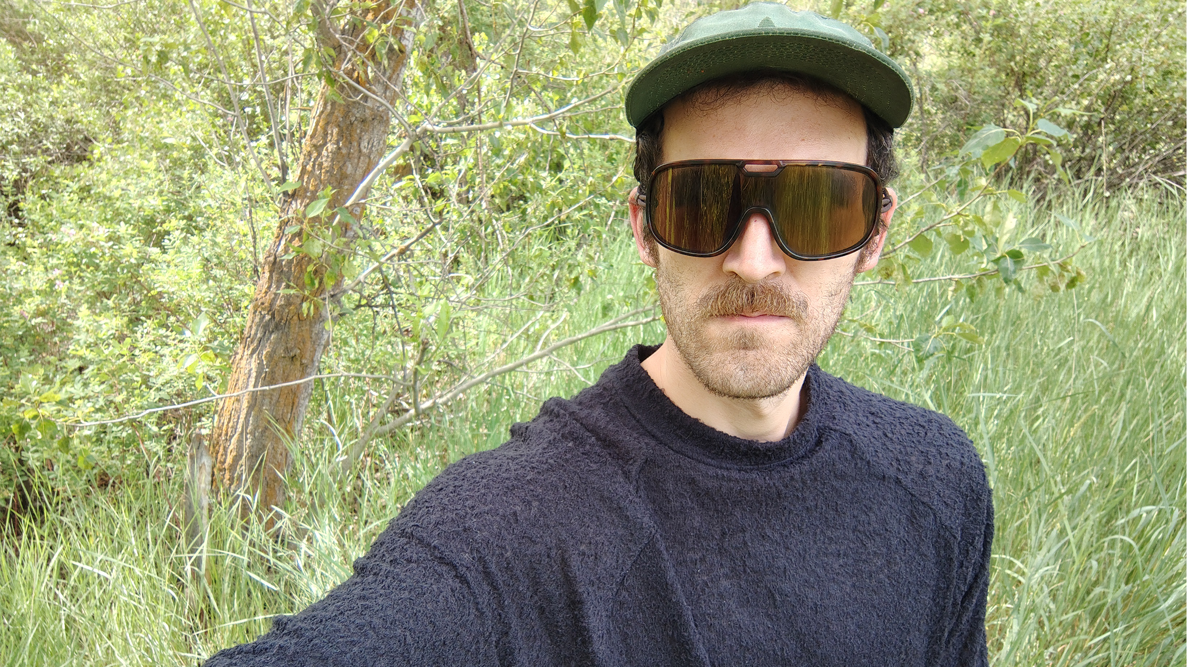 A hiker wearing the Tecnowool crew