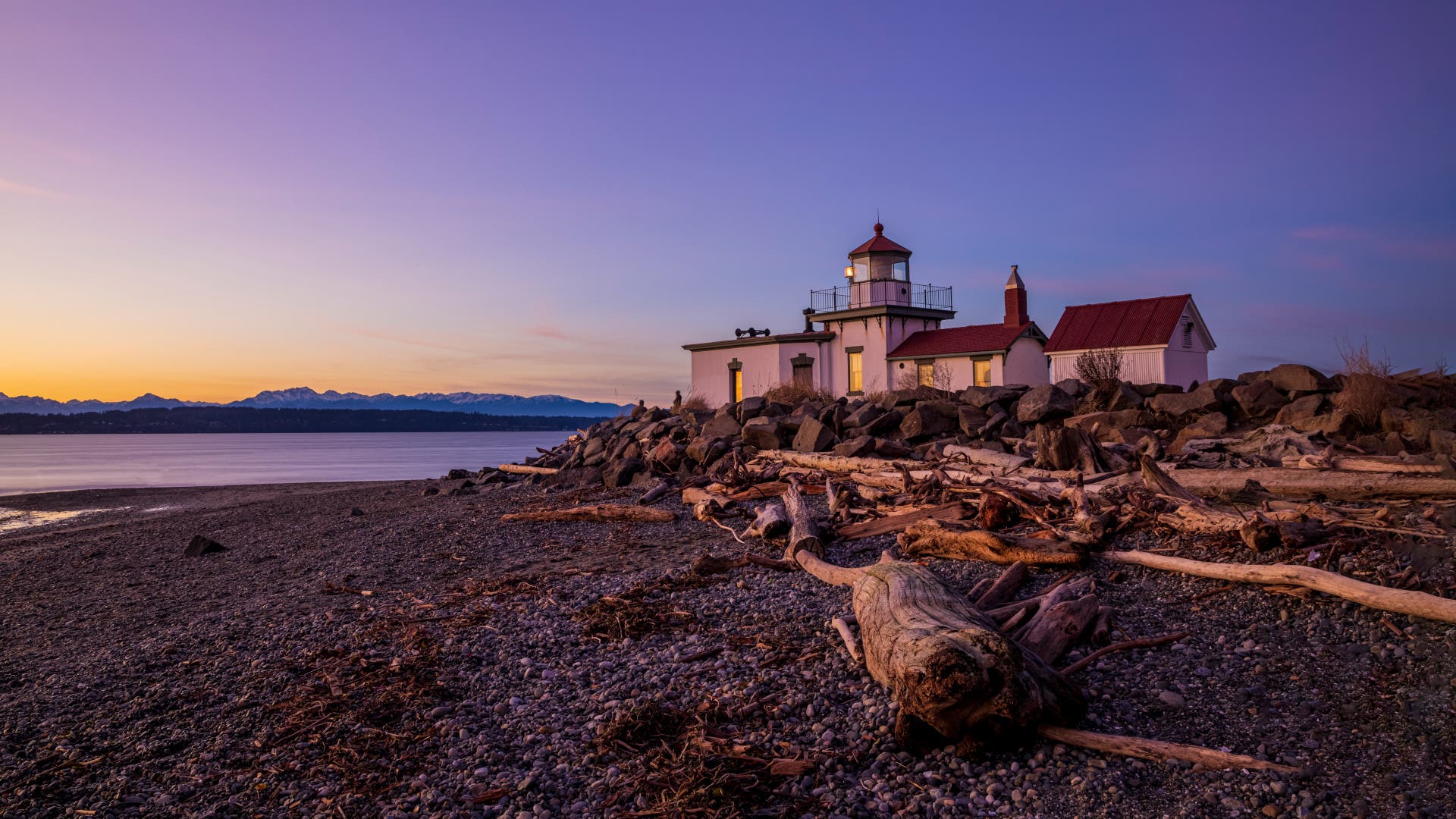 amtrak-train-to-trail-empire-builder-route