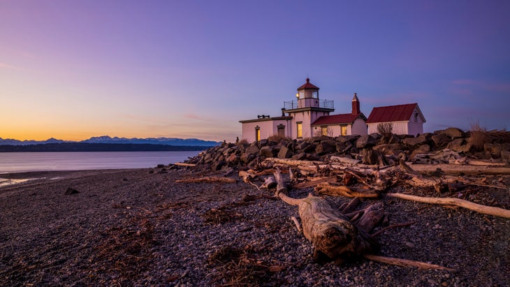 amtrak-train-to-trail-empire-builder-route