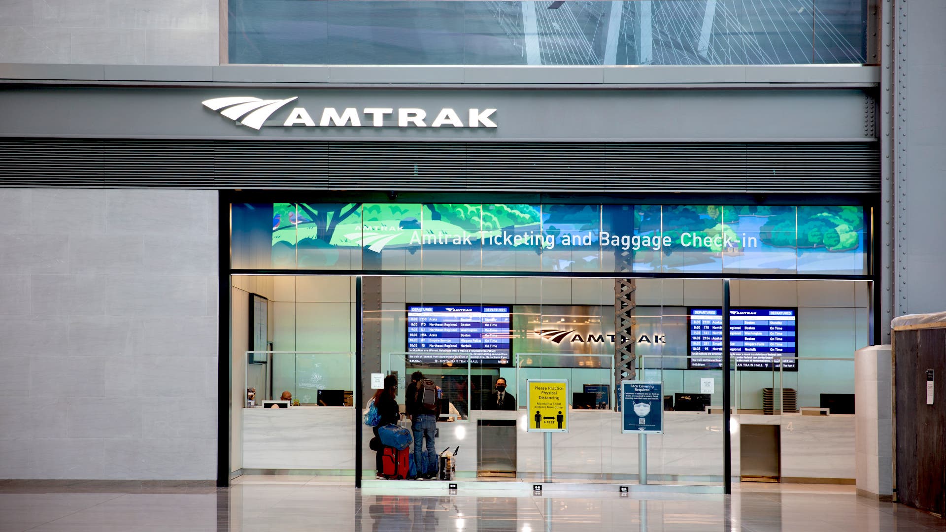 amtrak-train-to-trail-empire-builder-route
