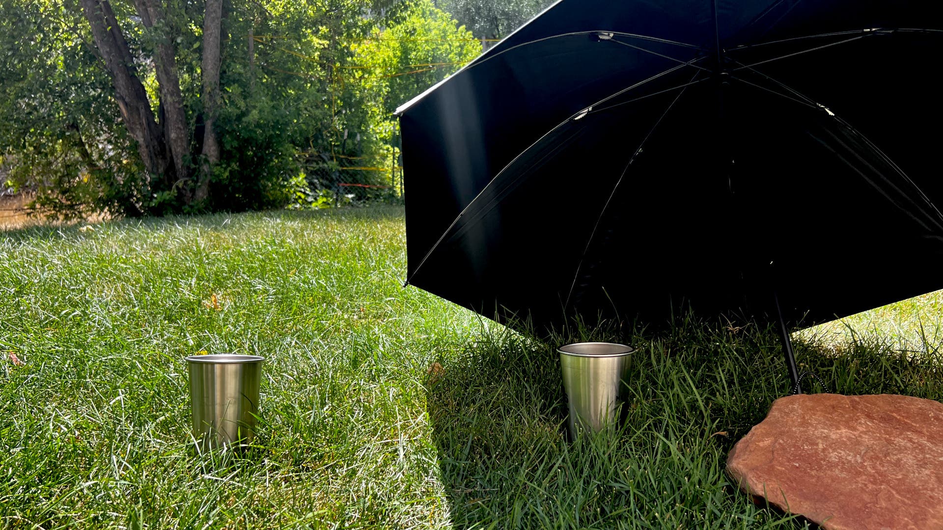 hiking-backpacking-umbrella