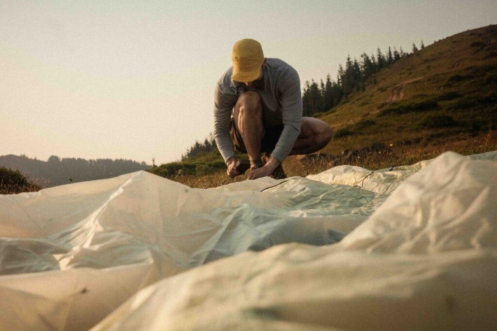 This 10-Pound Backpacking Setup Has No Plastic Whatsoever
