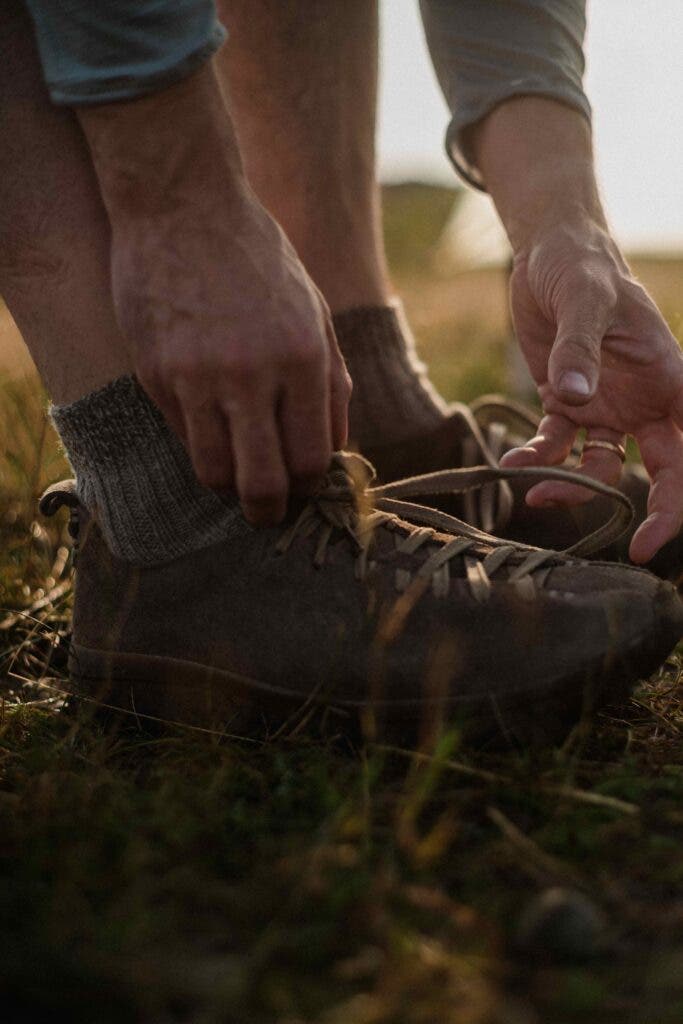 plastic-free hiking shoes