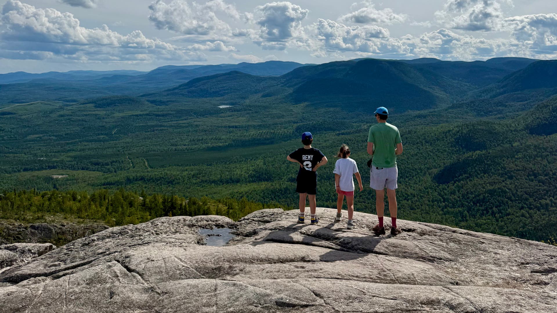 10 Family-Friendly Quebec Hikes to Waterfalls, Peaks, and Magical Forests