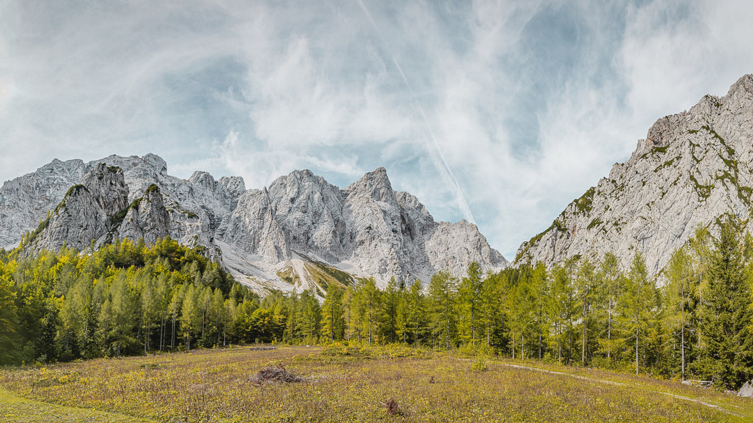Forget the Camino: Europe’s Newest 191-Mile Thru-Hike Features Wilderness Wine Bars and Zero Crowds