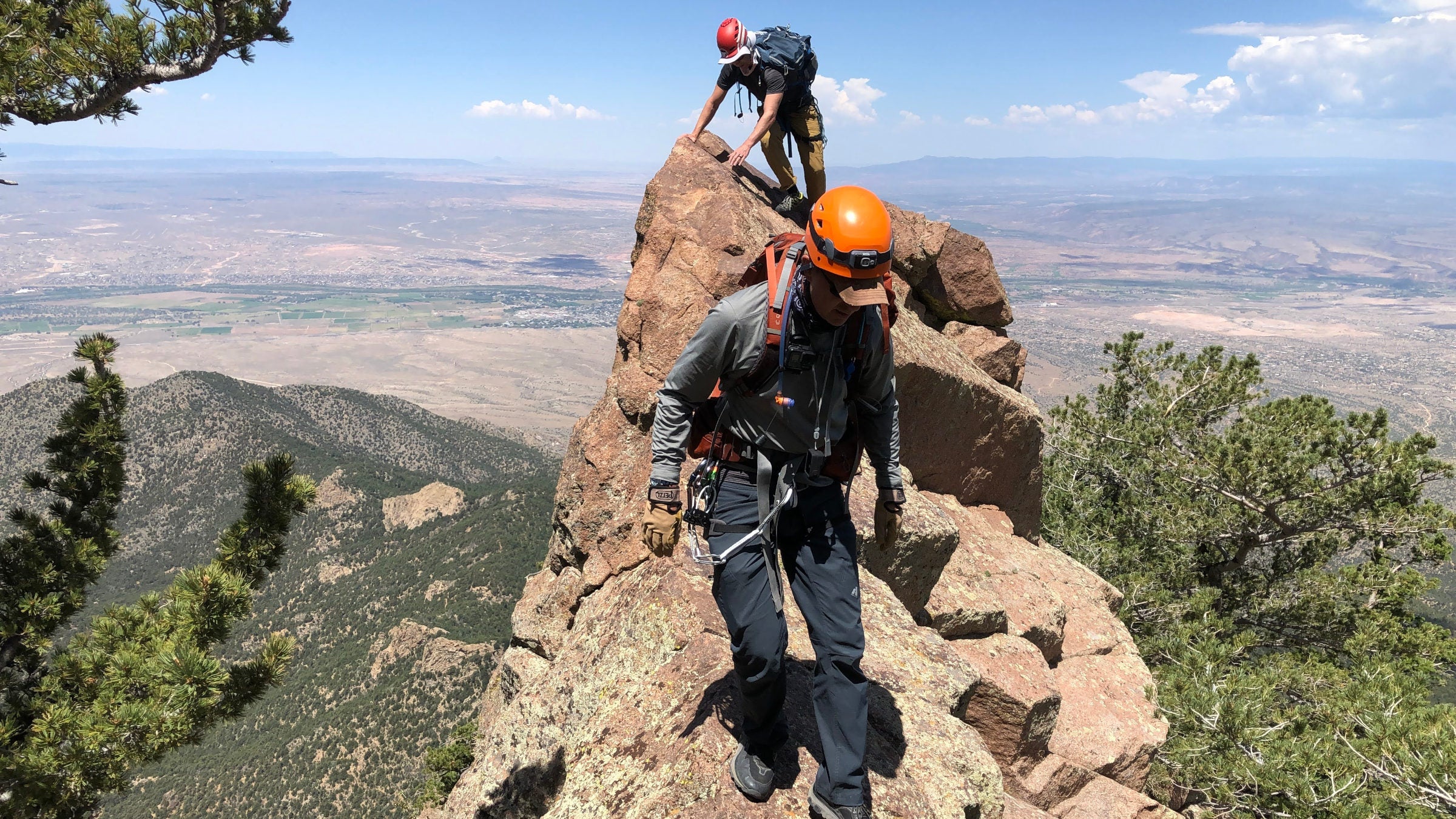 American Search and Rescue Teams Are Overburdened and Understaffed. Here's How to Join Them.