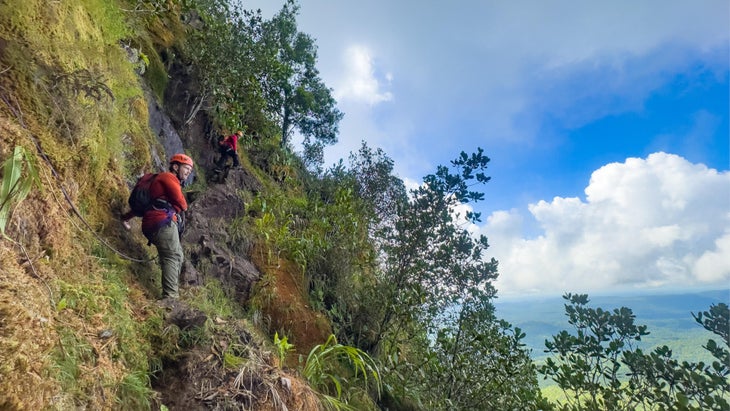 hiking-belize-jaguar-sanctuary