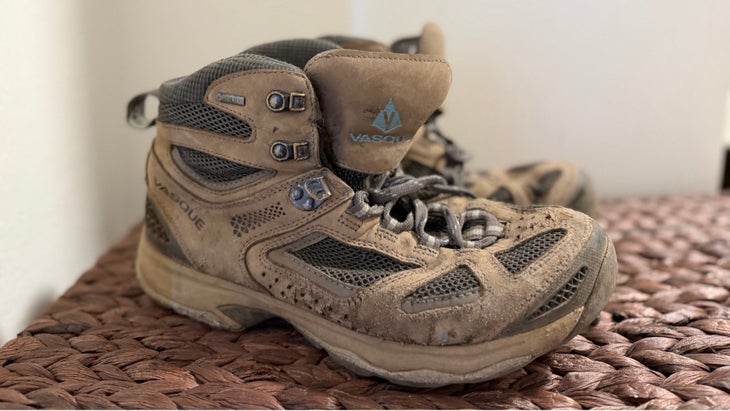 hiking-boots