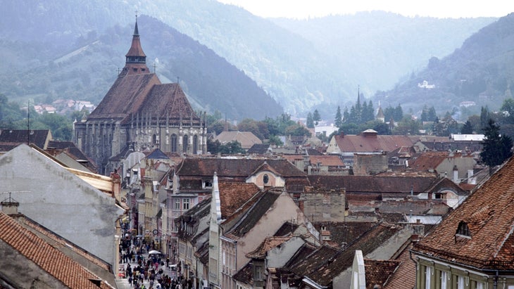 new-long-hikes-thru-hike-trails-around-world