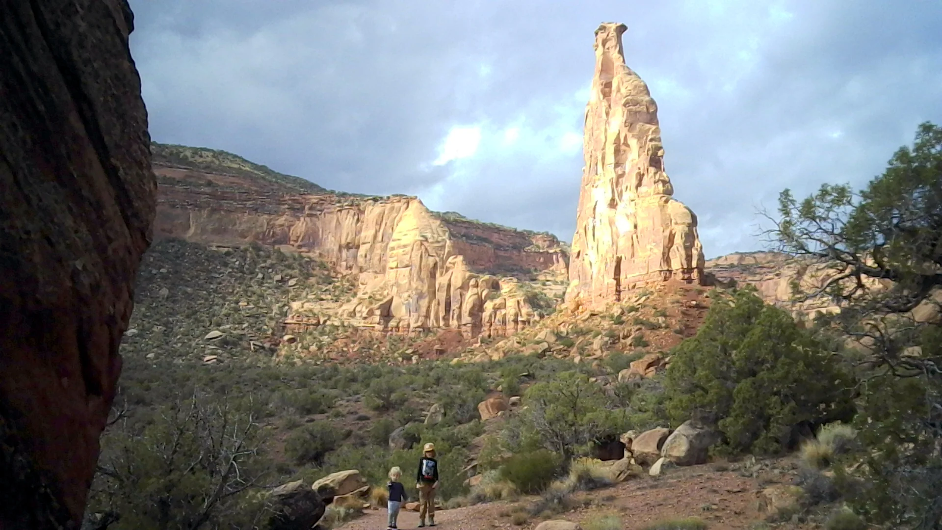 This $30 Gadget Could Be the Key to a Smartphone-Free Hike